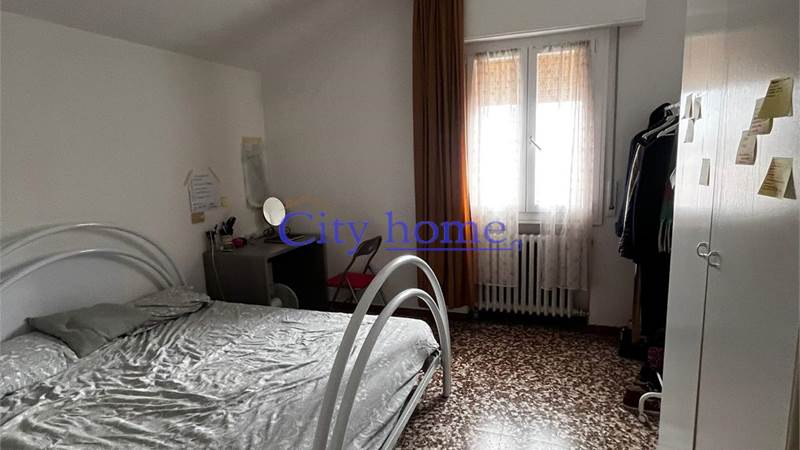 LIBERE SUBITO DUE STANZE MATRIMONIALI USO SINGOLO